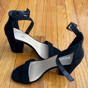 Soda Suede Heels Size 7.5 Never Worn